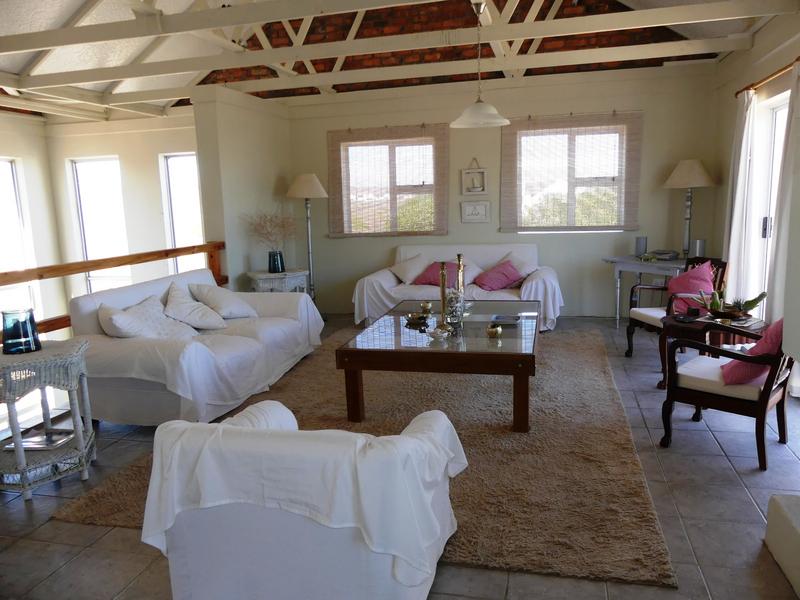 4 Bedroom Property for Sale in Golden Mile Western Cape